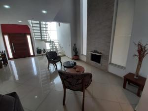 Casa no Condomínio Reserva Santa Maria