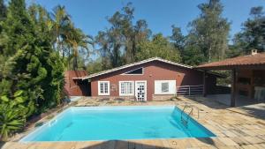 Casa no Condomínio Nova Higienópolis