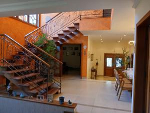 Casa no Condomínio Nova Higienópolis
