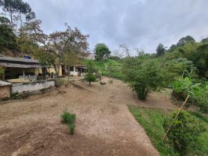 Terreno na Chácara Monte Serrat