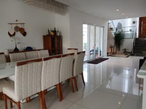 Casa no Condomínio Reserva Santa Maria